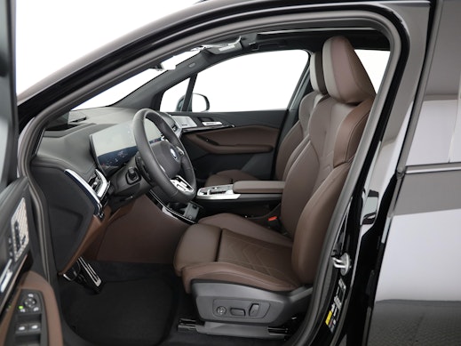 BMW 225e xDrive Active Tourer 3