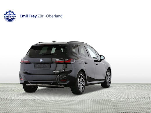 BMW 225e xDrive Active Tourer 2