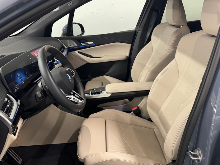 Vehicle image BMW 2 SERIES