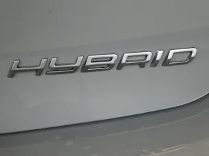 Peugeot 208 1.2 Hybrid Allure Premium Bern Edition