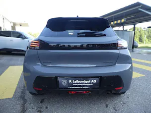 Peugeot 208 1.2 Hybrid Allure Premium Bern Edition