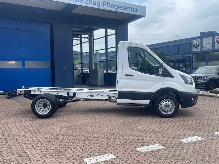 Vehicle image FORD Transit