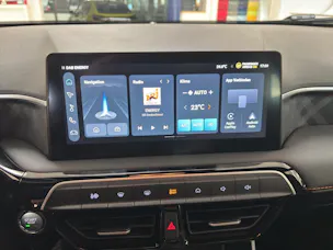 MG 3 1.5 Hybrid Luxury
