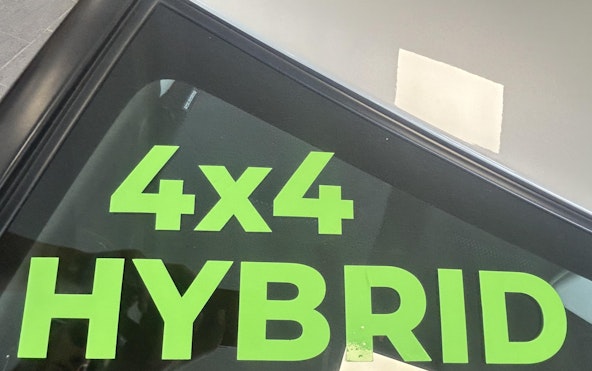 Vehicle image 3