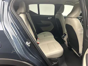 Volvo XC40 2.0 B4 MH Plus Dark
