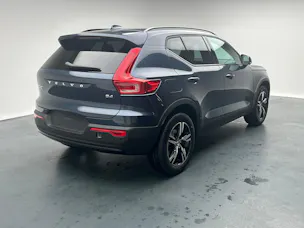 Volvo XC40 2.0 B4 MH Plus Dark