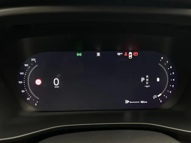 Volvo XC40 2.0 B4 MH Plus Dark