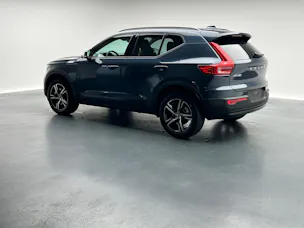 Volvo XC40 2.0 B4 MH Plus Dark