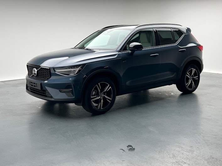 Vehicle image VOLVO XC40