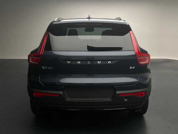 Vehicle image VOLVO XC40