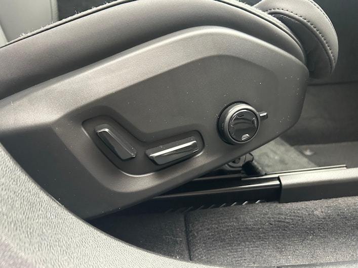 Vehicle image VOLVO XC60