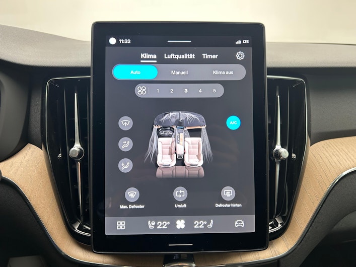 Vehicle image VOLVO XC60