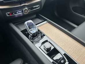 Vehicle image VOLVO XC60 2.0 B5 MH Plus Dark AWD