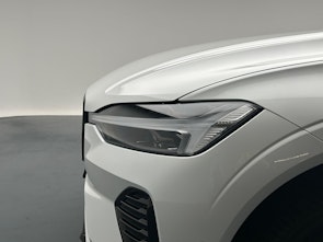 Vehicle image VOLVO XC60 2.0 B5 MH Plus Dark AWD