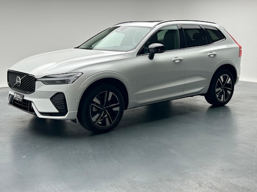 VOLVO XC60 2.0 B5 MH Plus Dark AWD 1