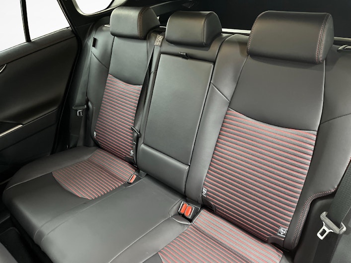 Vehicle image SUZUKI ACROSS