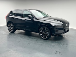 Vehicle image VOLVO XC60 2.0 T6 TE Ultra Dark eAWD