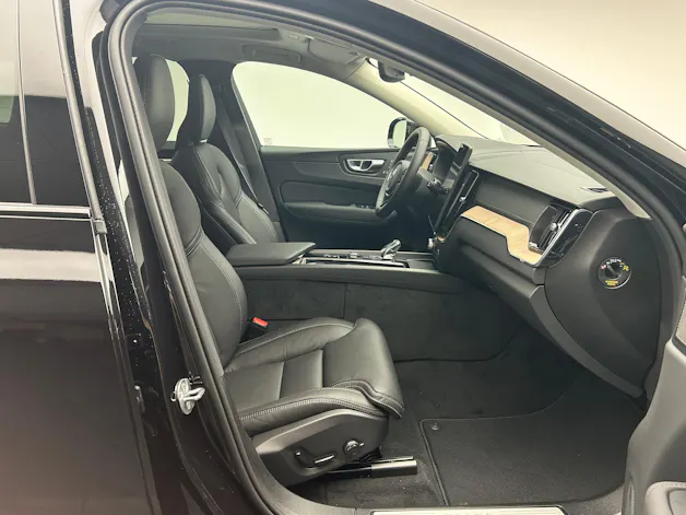 Volvo XC60 2.0 T6 TE Ultra Dark eAWD