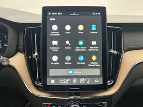 Vehicle image VOLVO XC60 2.0 T6 TE Ultra Dark eAWD