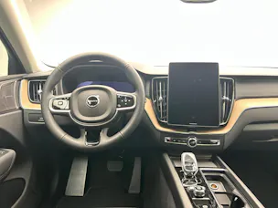 Volvo XC60 2.0 T6 TE Ultra Dark eAWD