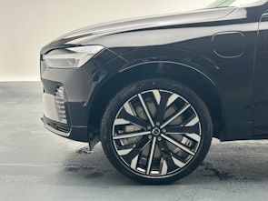 Vehicle image VOLVO XC60 2.0 T6 TE Ultra Dark eAWD