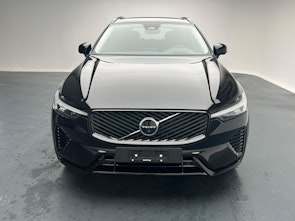 Vehicle image VOLVO XC60 2.0 T6 TE Ultra Dark eAWD