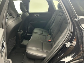 Vehicle image VOLVO XC60 2.0 T6 TE Ultra Dark eAWD