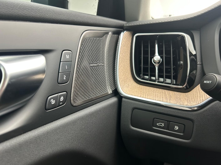 Vehicle image VOLVO XC60