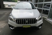 First vehicle image