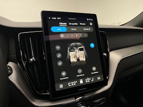 Vehicle image VOLVO XC60 2.0 T6 TE Black Edition eAWD