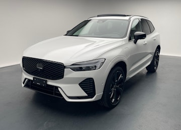 Fahrzeugbild VOLVO XC60 2.0 T6 TE Black Edition eAWD Fahrzeugbild VOLVO XC60 2.0 T6 TE Black Edition eAWD