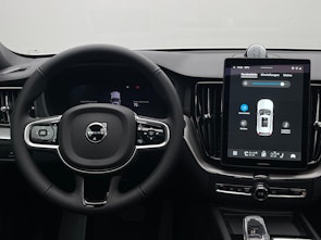 Vehicle image VOLVO XC60 2.0 T6 TE Black Edition eAWD