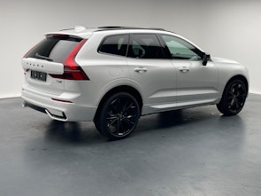 Vehicle image VOLVO XC60 2.0 T6 TE Black Edition eAWD