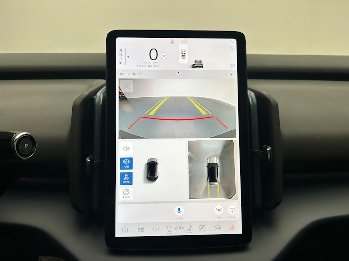 Vehicle image VOLVO EX 30