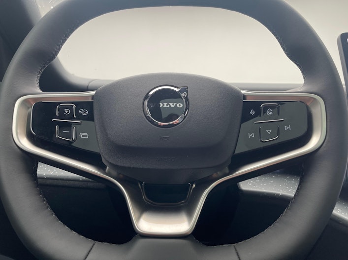 Vehicle image VOLVO EX 30