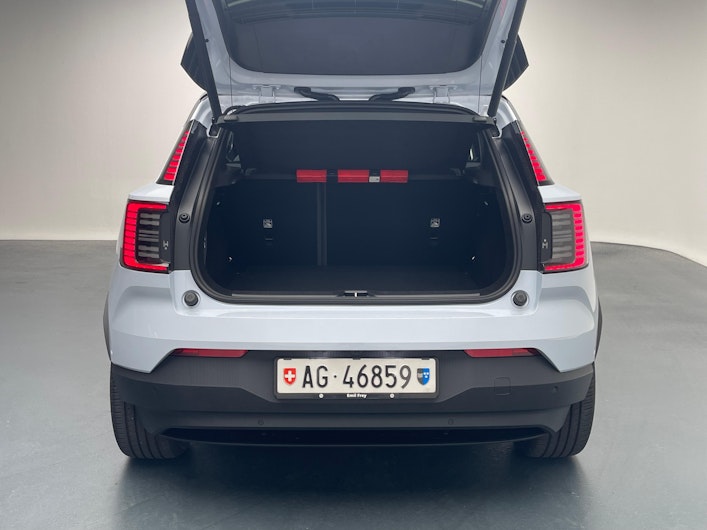 Vehicle image VOLVO EX 30