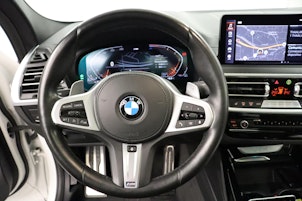 Vehicle image BMW X4 20d xDrive