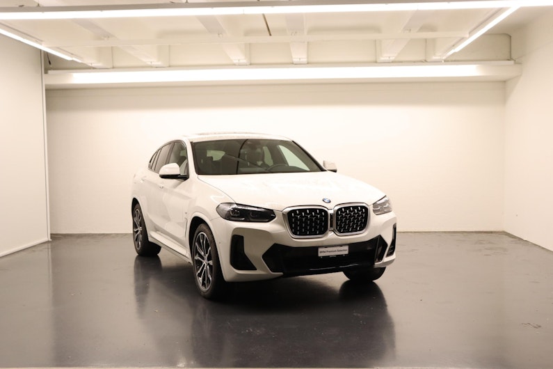 Vehicle image BMW X4
