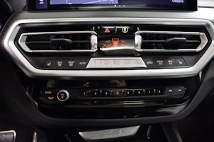 Vehicle image BMW X4 20d xDrive