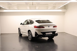 Vehicle image BMW X4 20d xDrive