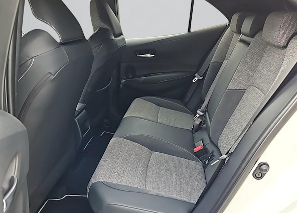 Vehicle image 9 Vehicle image 9