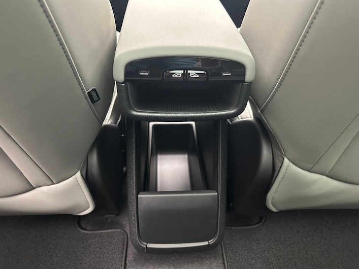 Vehicle image VOLVO EX 30