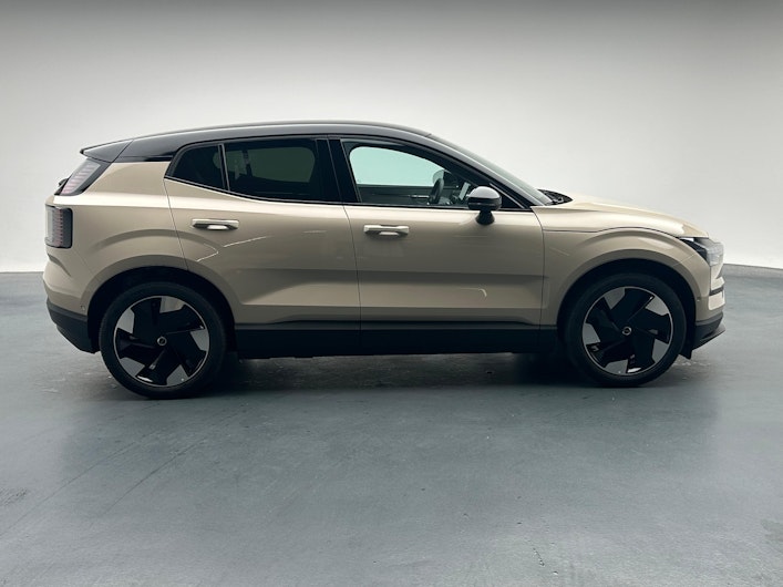 Vehicle image VOLVO EX 30