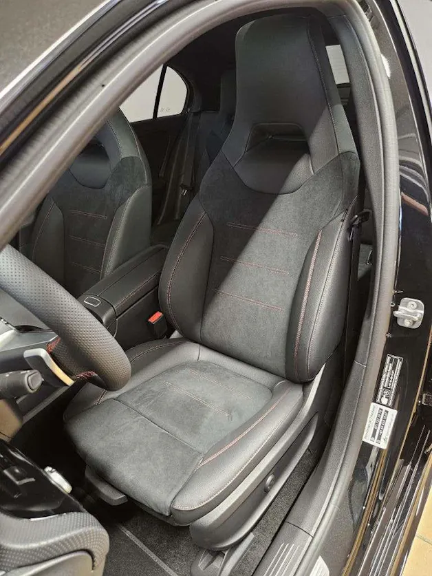 Mercedes-Benz A 250 4Matic AMG Line