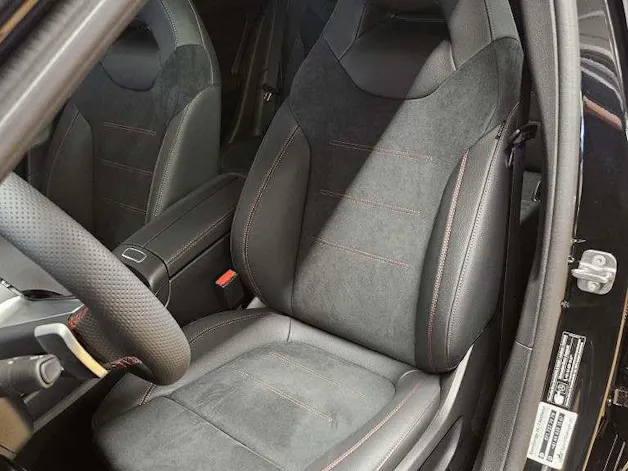 Mercedes-Benz A 250 4Matic AMG Line