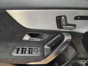 Mercedes-Benz A 250 4Matic AMG Line