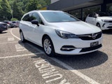 First vehicle image
