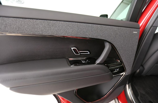 Vehicle image 9 Vehicle image 9