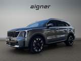 First vehicle image