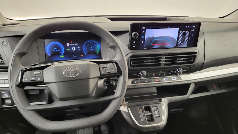 Vehicle image TOYOTA PROACE